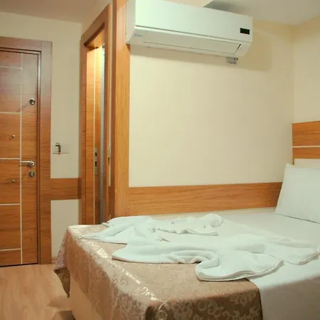 Hotell My House Laleli 4*